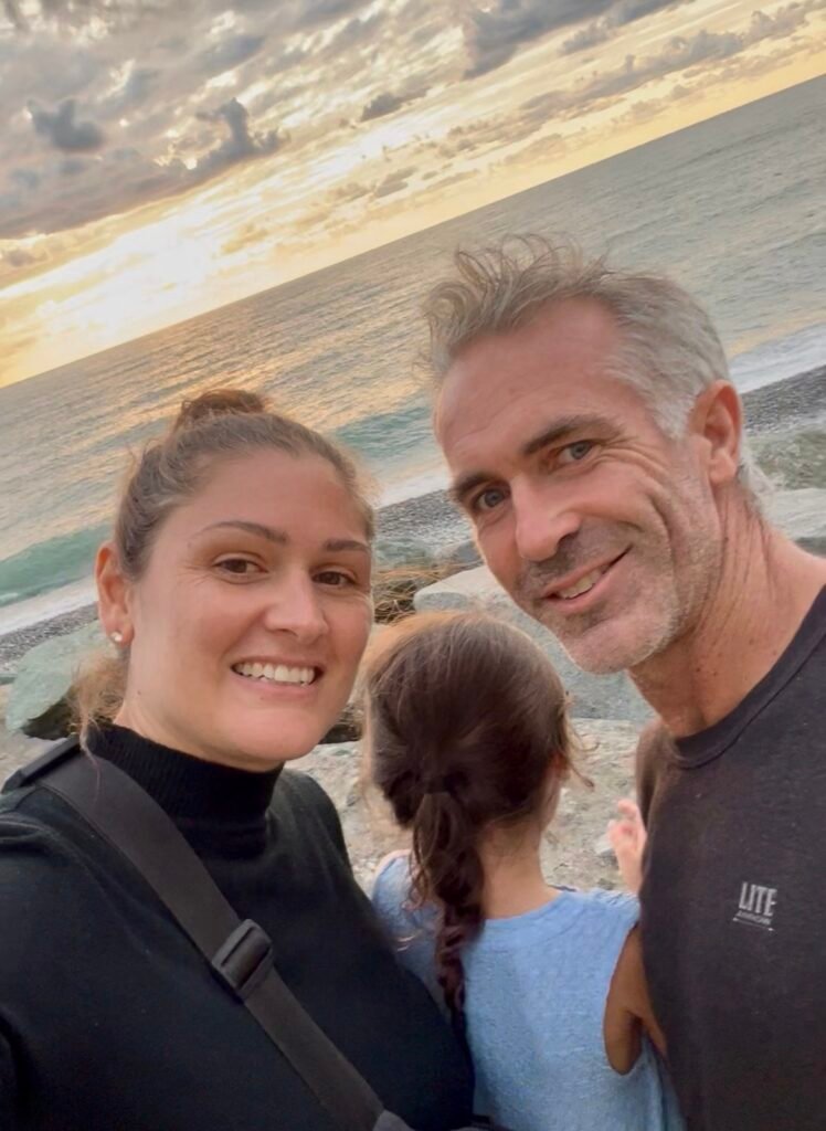Carly and Chloe living overseas in Türkiye